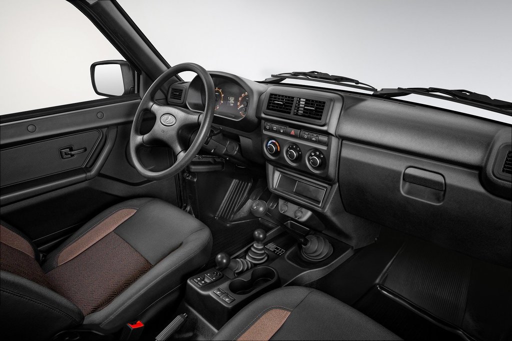 Lada Urban 3dv New